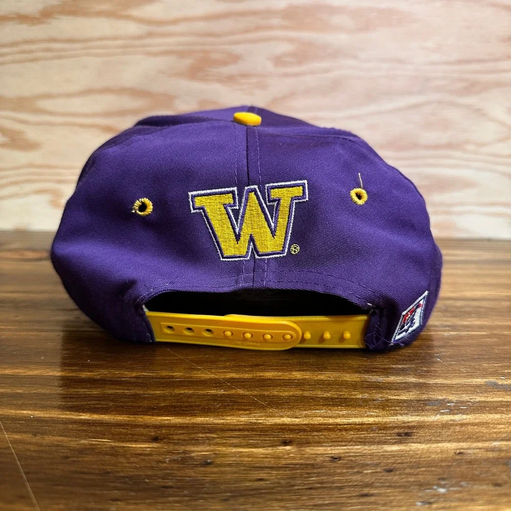 The Game vintage university